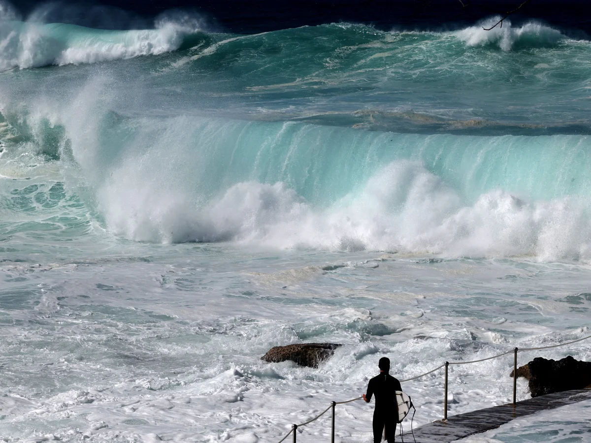 Five Killed and Two Missing as Rough Seas Batter Australia’s East Coast