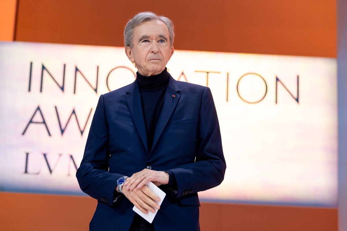 LVMH Rally Adds $9.4 Billion to Arnault’s Wealth Amid Strong Earnings