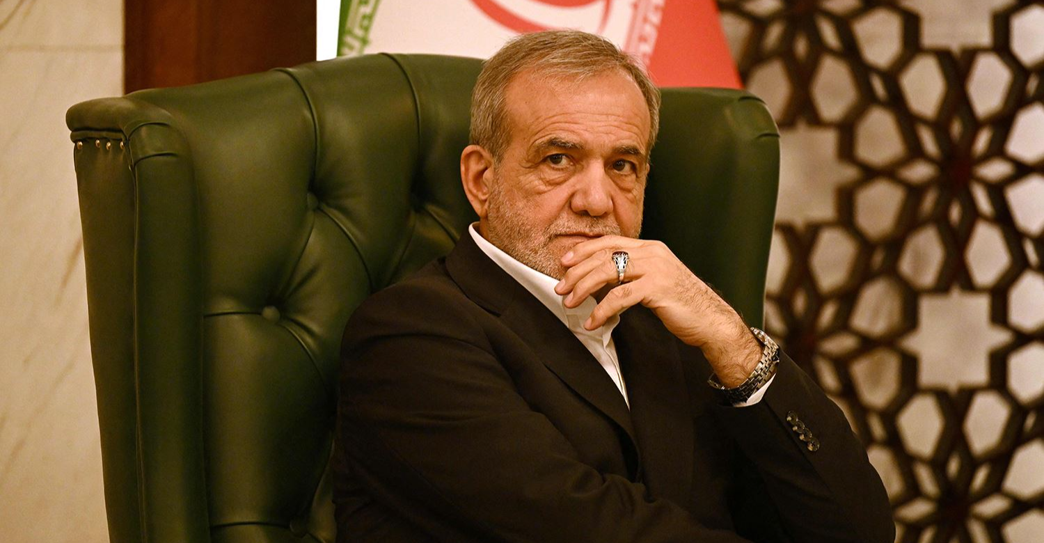 Pezeshkian Blasts Trump for Threatening Peace Rhetoric Over Nuclear Talks