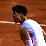 Alcaraz Advances at Queen’s; Fritz and Shelton Suffer Shock Exits