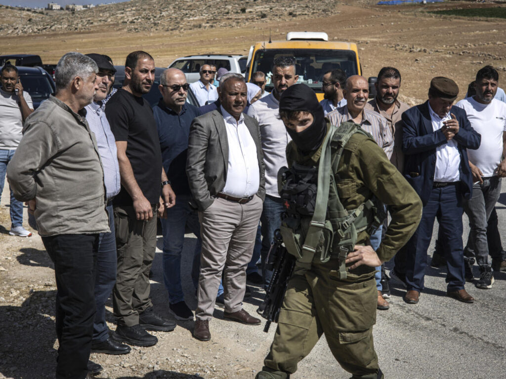 Iran Rules Out Nuclear Deal That Limits Peaceful Activities